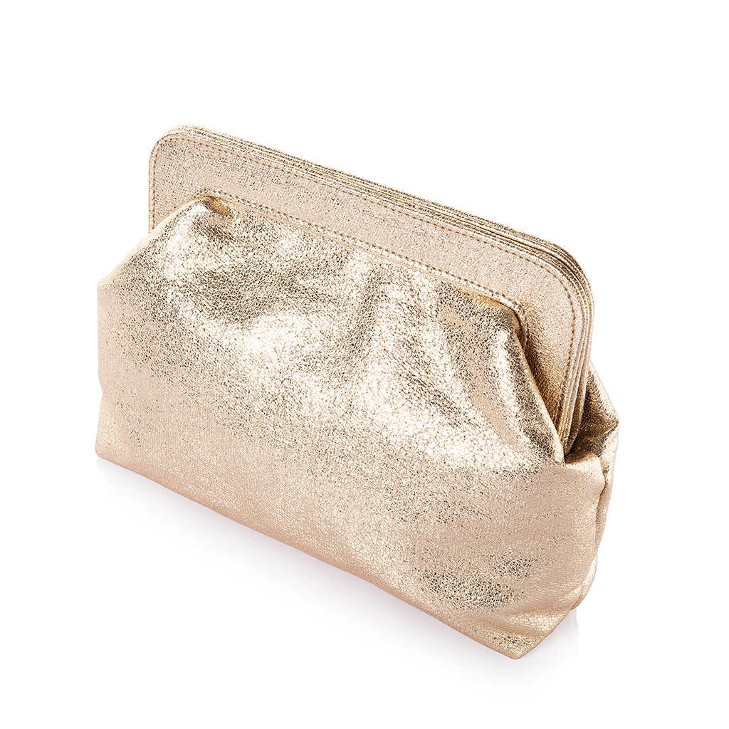 Gold clutch masculine forever 21